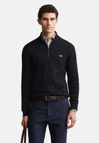 GANT CABLE HALF - Džemperis - evening blue