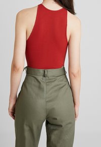 Free People Toppi - red