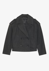 Cappotto cropped doppiopetto in lana grigia scura, con ampi rever, spalline bottonate e tasche a filetto frontali.