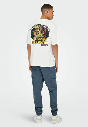 Only & Sons, ONSSEB RLX SS TEE - Print T-shirt - bright white