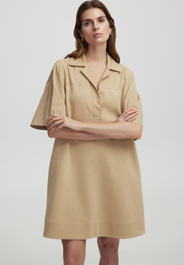 REGULAR FIT - Blusenkleid - natural