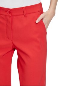Betty Barclay Chinos - red