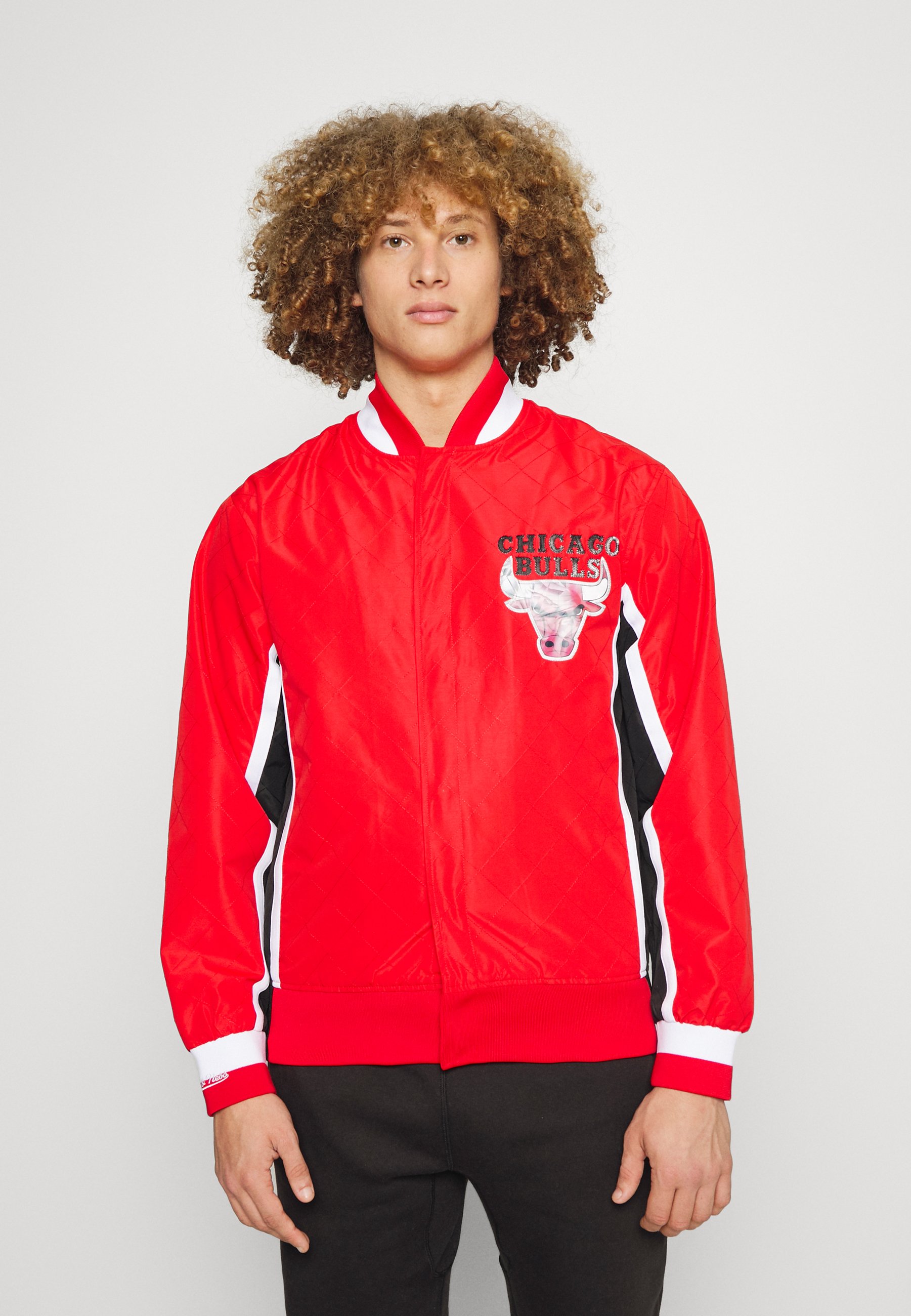 Mitchell \u0026 Ness NBA CHICAGO BULLS 75TH ANNIVERSARY WARM UP JACKET - Chaqueta  de entrenamiento - red/rojo - Zalando.es
