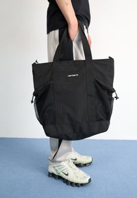 Carhartt WIP - IRWIN TOTE BAG UNISEX - Shopping bags - black / black / white Miniaturebillede 1