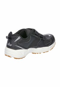 Schwarzer Sportschuh mit Synthetik-Obermaterial, Mesh-Einsätzen, verstellbarem Riemen und weißer Mittelsohle. Strukturierte Sohle mit Gummi-Traktion.