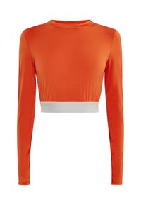 Langsleeve cropped top in fel oranje met een witte band aan de zoom. Gemaakt van een gladde, lichte stof. Eenvoudig ontwerp met ronde hals.