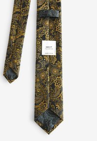 Next SET SLIM - Žepni robček - black yellow gold paisley