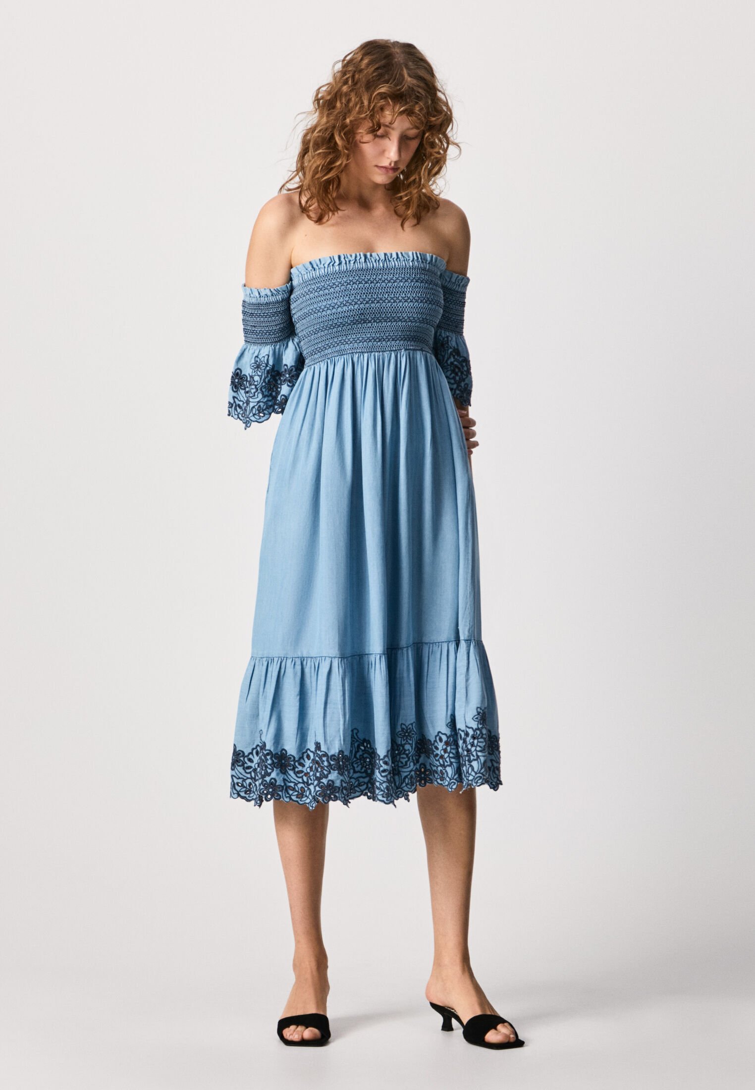 Pepe Jeans LIBBY - Vestito lungo - blue/carta da zucchero - Zalando.it