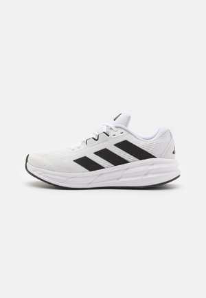 QUESTAR 3 - Neutral running shoes - footwear white/core black/dash grey