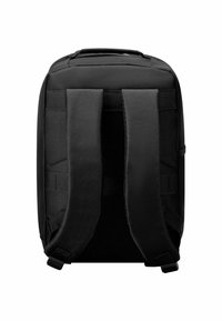 Mochila negra con tejido acolchado, correas ajustables y un exterior texturizado. Diseño minimalista con costuras reforzadas.