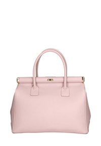 Sac à main en cuir rose, avec une forme structurée, des poignées courtes et des accents en métal doré. La texture est granuleuse, ajoutant de l'intérêt visuel.