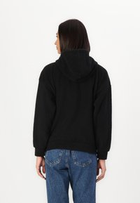ONLY MATERNITY OLMALLIE HOOD - Jakna od flisa - black