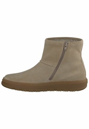 Winter boots - soft suede grain