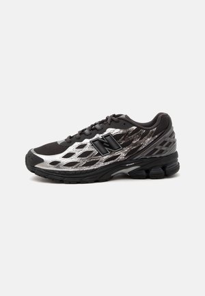 New Balance, U1906 UNISEX, czarny