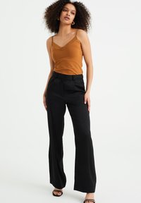 WE Fashion SINGLET - Toppi - brown