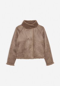 Bruine faux shearling jas met hoge kraag, cropped ontwerp en gestructureerde afwerking. Heeft een onafgewerkte zoom en zijnaden.