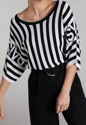 Pullover - mottled black