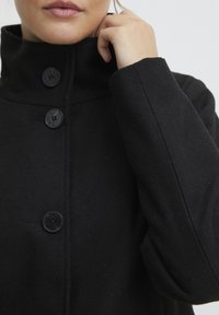 Oxmo OXValerine - Mantel - black