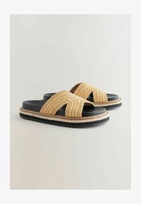 Ausgewählt, neutral