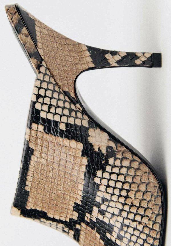 Heeled mules - open beige4