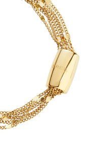 Pulsera de oro que presenta múltiples cadenas delicadas con acentos redondos y un cierre cilíndrico pulido grabado con "BREIL".
