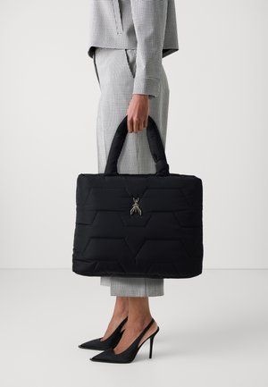 Patrizia Pepe, Cabas - black