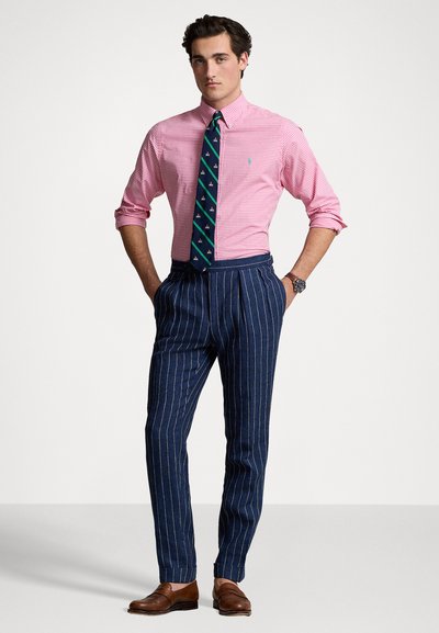 Polo Ralph Lauren SLIM FIT GINGHAM STRETCH POPLIN SHIRT - Košile - resort rose/white
