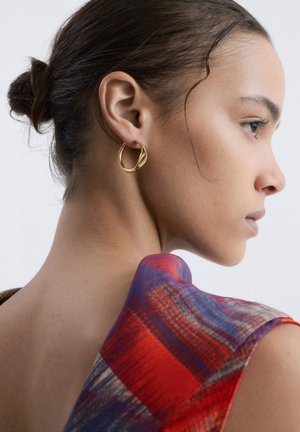 & OTHER STORIES, & OTHER STORIES TWISTED HOOP EARRINGS - Oorbellen - gold-coloured