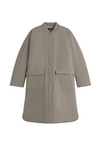 Abrigo largo de color beige claro, hecho de una tela suave, con un escote redondo, botones a presión en la parte delantera y dos grandes bolsillos frontales.