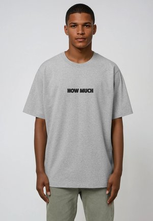HOW MUCH HEAVYWEIGHT - Print T-shirt - mottled grey