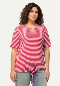 Ulla Popken STRIPED DRAWSTRING HEM SHORT SLEEVE TEE - Triko s potiskem - pink