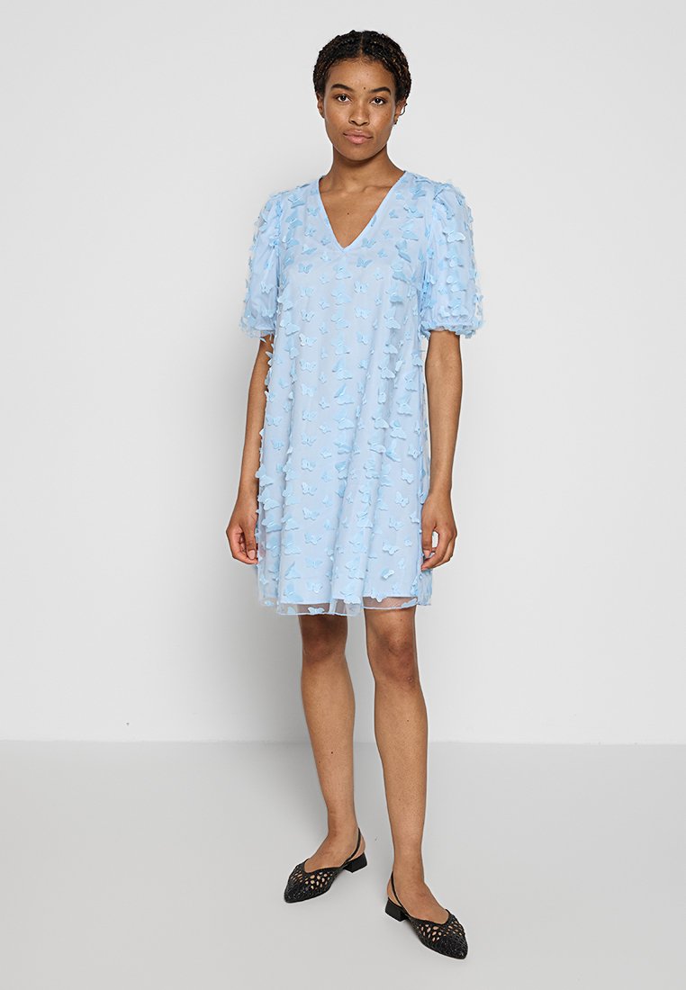 YAS Cocktailjurk lichtblauw YAS Cocktailjurk lichtblauw