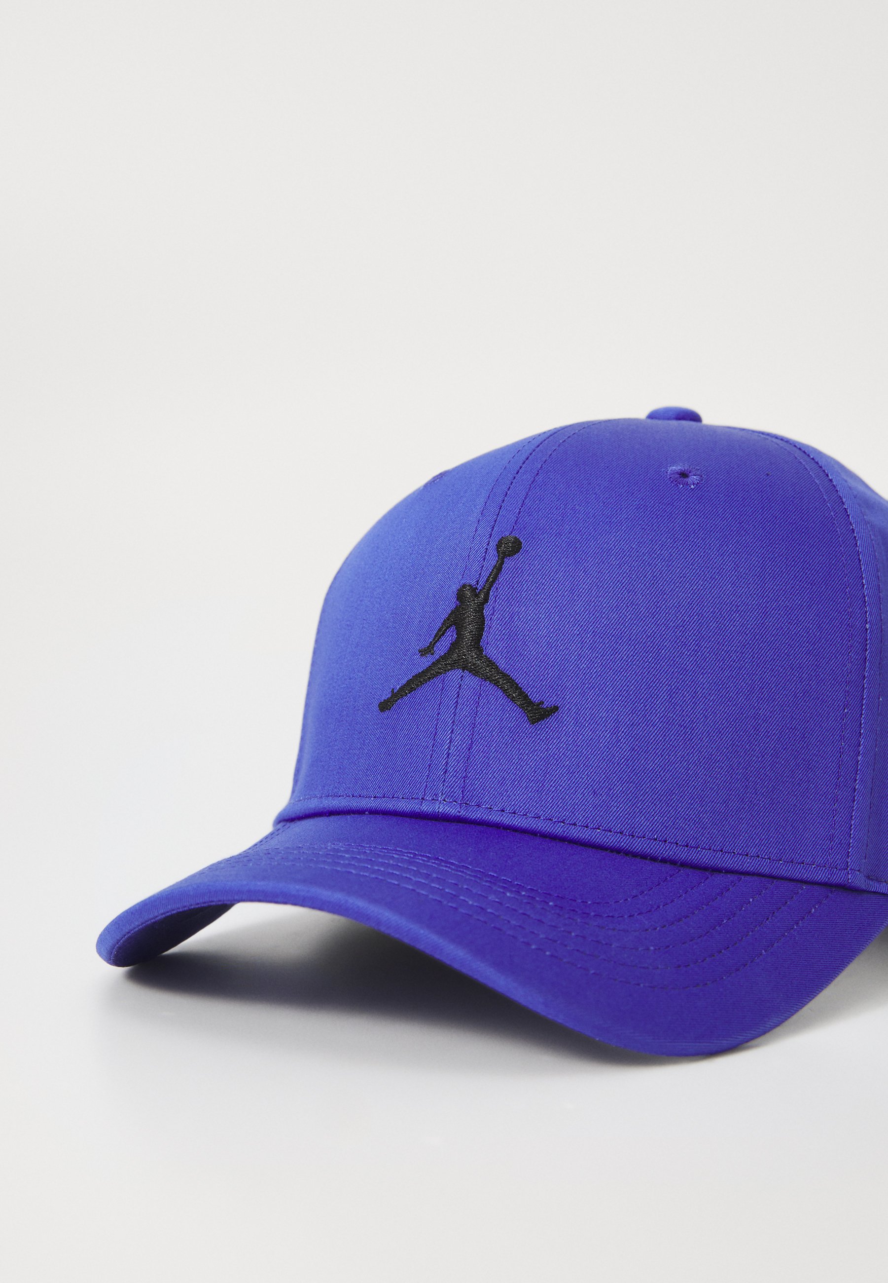 ■Nike■ Jordan Club Unstructured Hat Purple Comit Black FZ2 Czapka z daszkiem Nike Jordan Club Unstructured FZ2020