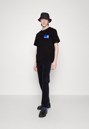 Karl Lagerfeld Jeans REGULAR SHORT SLEEVE LOGO  - Marškinėliai su spaudiniu - black