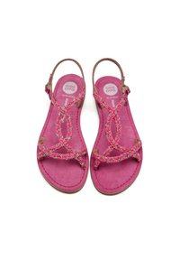 Sandalias de ante rosa con acentos de cuentas florales, que cuentan con un diseño de tiras cruzadas y un talón abierto. Suela ligera y plana.
