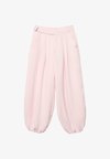 DARTED SAROUEL TROUSERS WITH BUCKLE - Pantalon classique - light pink