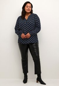 Kaffe Curve KCBETT  - Blúzka - midnight marine chalk hearts