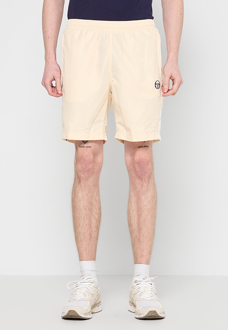 Sergio Tacchini Korte broeken crème Sergio Tacchini Korte broeken crème