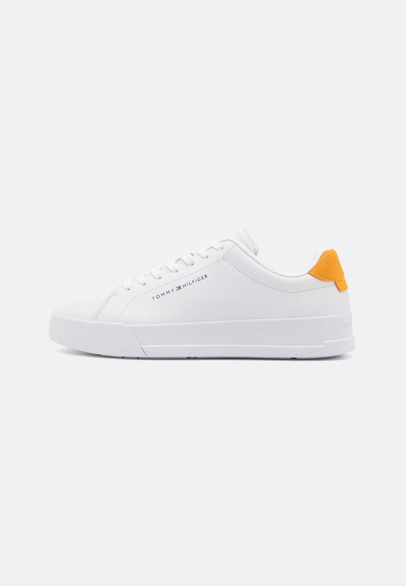 Tommy Hilfiger - COURT  - Edzőcipő - white/rich ochre, Nagyítás