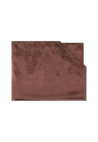 Cartella mappa marrone con design inciso della mappa del mondo e linee a griglia. Superficie testurizzata, aperta sul lato destro, con una leggera lucentezza.