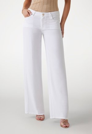 MID WAIST WIDE  - Pantaloni - weiß