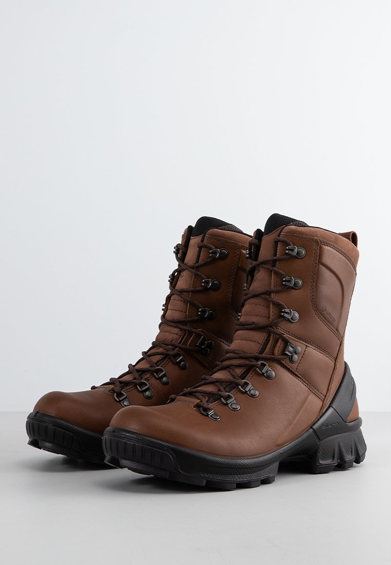 Schnürstiefelette