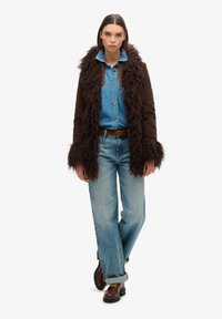 Superdry & Co AFGHAN - Abrigo de invierno - dark brown cord