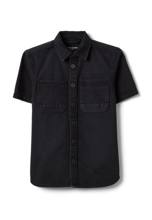 Schwarzes kurzärmeliges Hemd mit Knopfleiste, zwei Brusttaschen und spitzem Kragen, aus Denim-Stoff gefertigt.