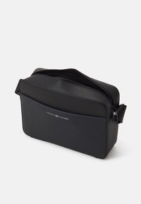 Tommy Hilfiger BUSINESS REPORTER - Taška s příčným popruhem - black