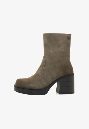 mtng Boots à talons - taupe