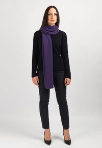 Dalle Piane Cashmere Sjal / Tørklæder - viola