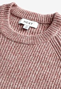 Next Sweter