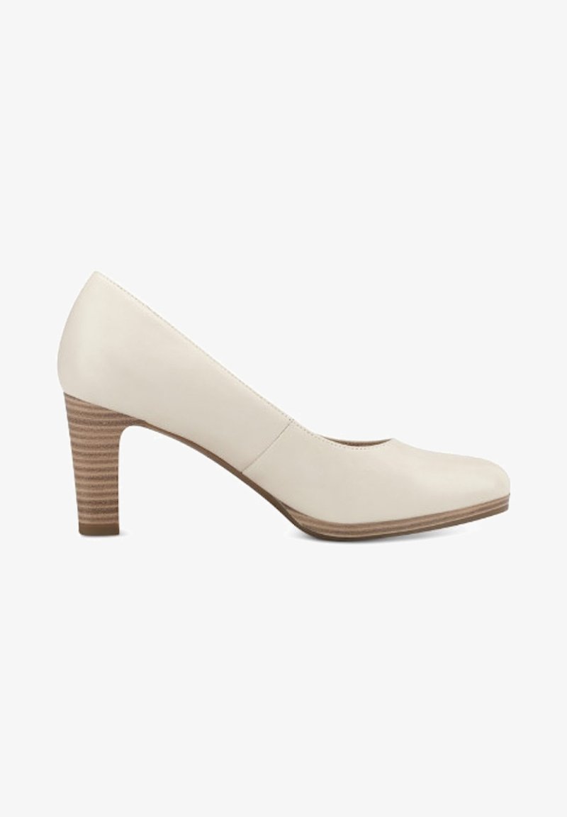 Escarpin en cuir beige pour femme, bout rond et talon moyen empilé sur fond blanc.