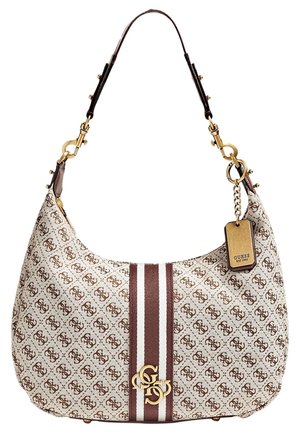 Sac à épaule Guess beige et marron avec motif monogramme, bande centrale rayée, ferrures dorées et étiquette logo dorée attachée.